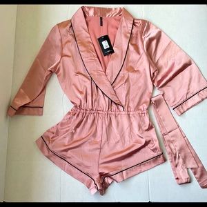 *****NEW Satin pajamas
